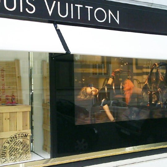 Louis Vuitton - Boutique in Lisboa
