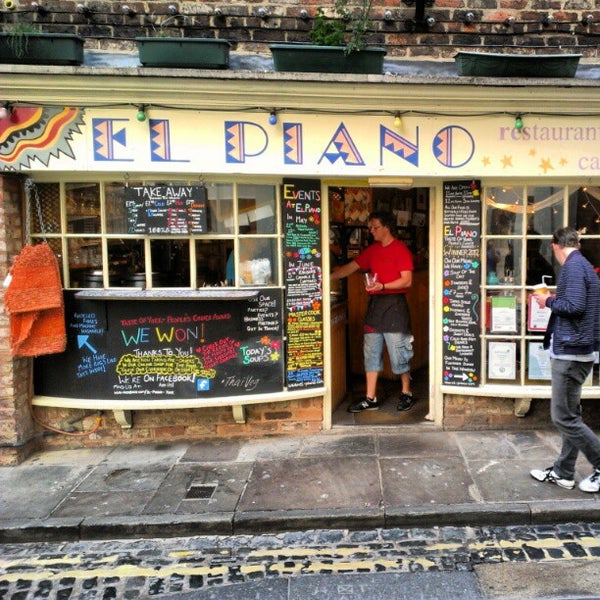 Where's Good? Holiday and vacation recommendations for York, United Kingdom. What's good to see, when's good to go and how's best to get there.