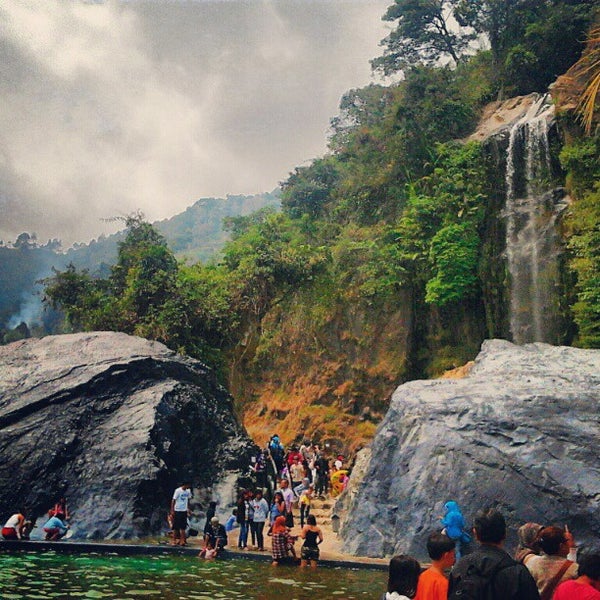  air terjun bidadari Foto Dunia Alam Semesta INDONESIA 