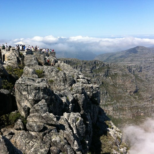 Where's Good? Holiday and vacation recommendations for Cape Town, South Africa. What's good to see, when's good to go and how's best to get there.