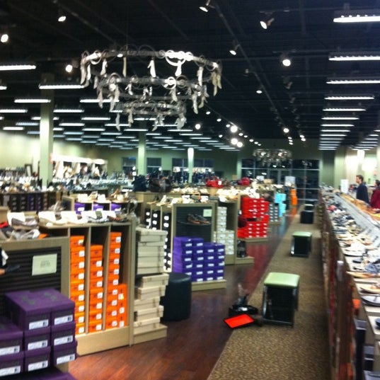 DSW Designer Shoe Warehouse - Prestonwood Town Center - Dallas, TX