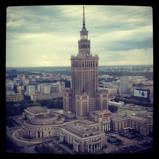 Where's Good? Holiday and vacation recommendations for Warsaw, Poland. What's good to see, when's good to go and how's best to get there.