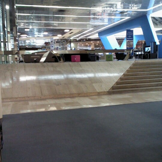 Hermanos Vázquez - Tienda de muebles/artículos para el hogar