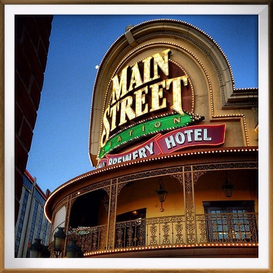 main street station casino breakfast