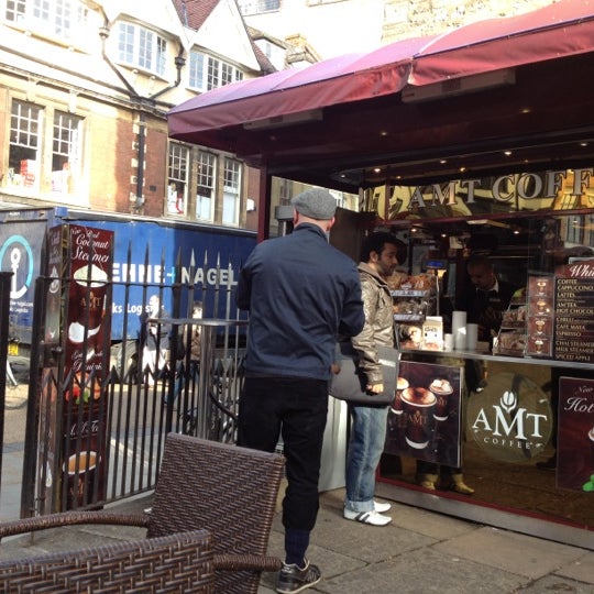 Where's Good? Holiday and vacation recommendations for Oxford, United Kingdom. What's good to see, when's good to go and how's best to get there.