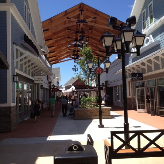 Merrimack Premium Outlets - 40 tips from 6862 visitors