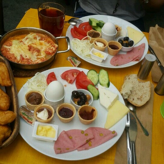 breakfast photo