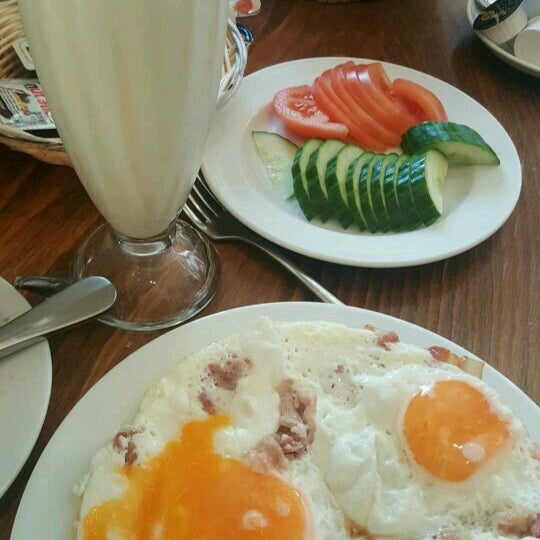 breakfast photo