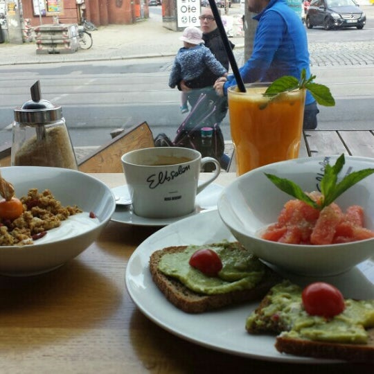 breakfast photo