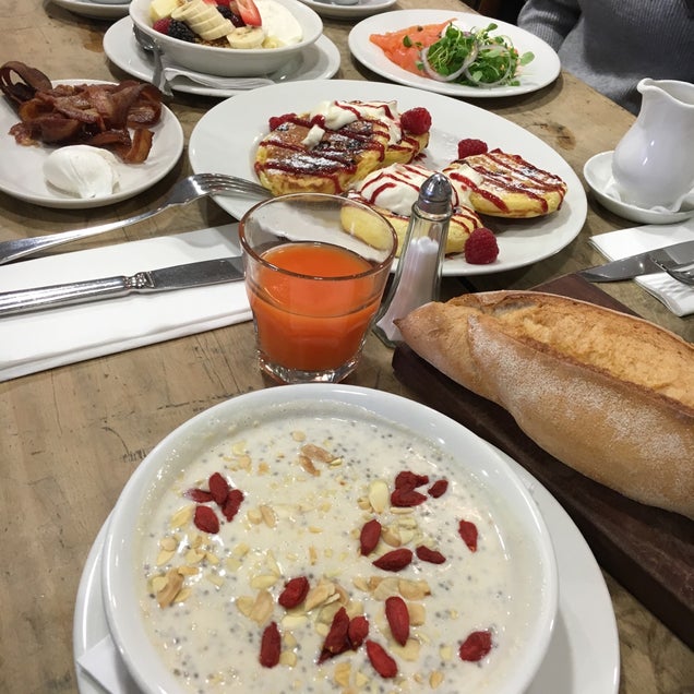 breakfast photo
