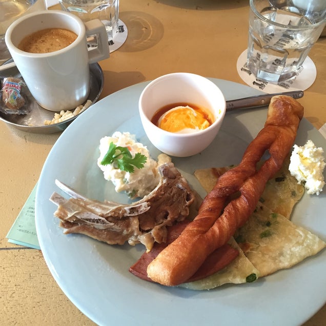breakfast photo
