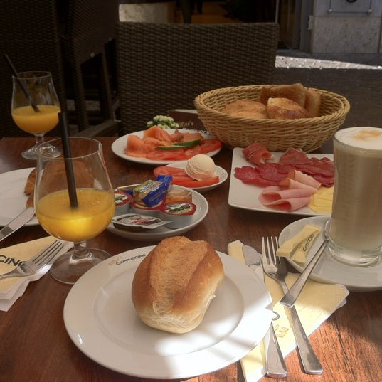 breakfast photo