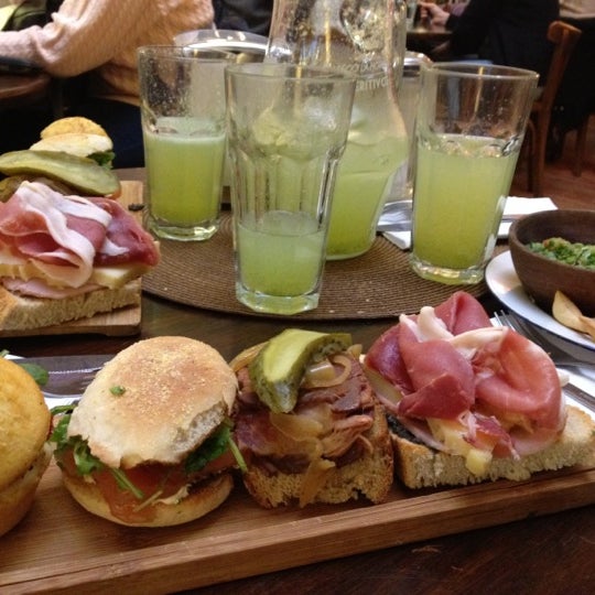 breakfast photo