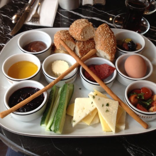 breakfast photo