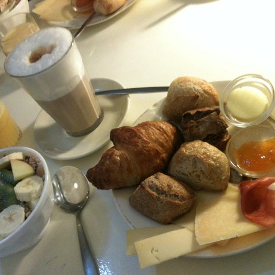 breakfast photo