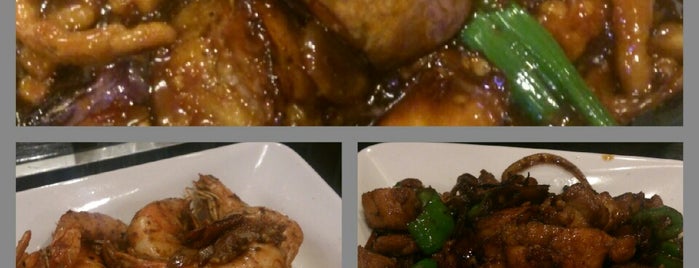 Metro Cafe is one of Where to Eat Chinese Food in NYC.