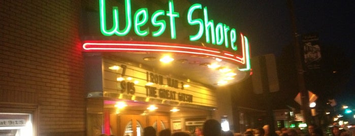 Rave Movie Theater Manchester Ct Showtimes Thebabcockagency