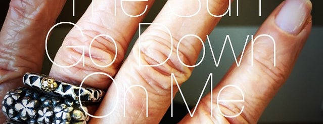 Celebrity Nail Artists Los Angeles Art Ideas Applying Nail Color Art