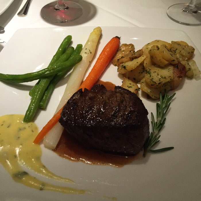 Wine Cellar reviews, photos Punda Curaçao GayCities Curaçao