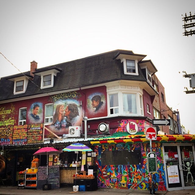 Big Fat Burrito reviews, photos Downtown Toronto GayCities Toronto