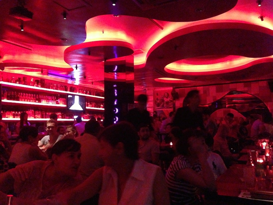 Le Saint Tropez Cocktail Bar
