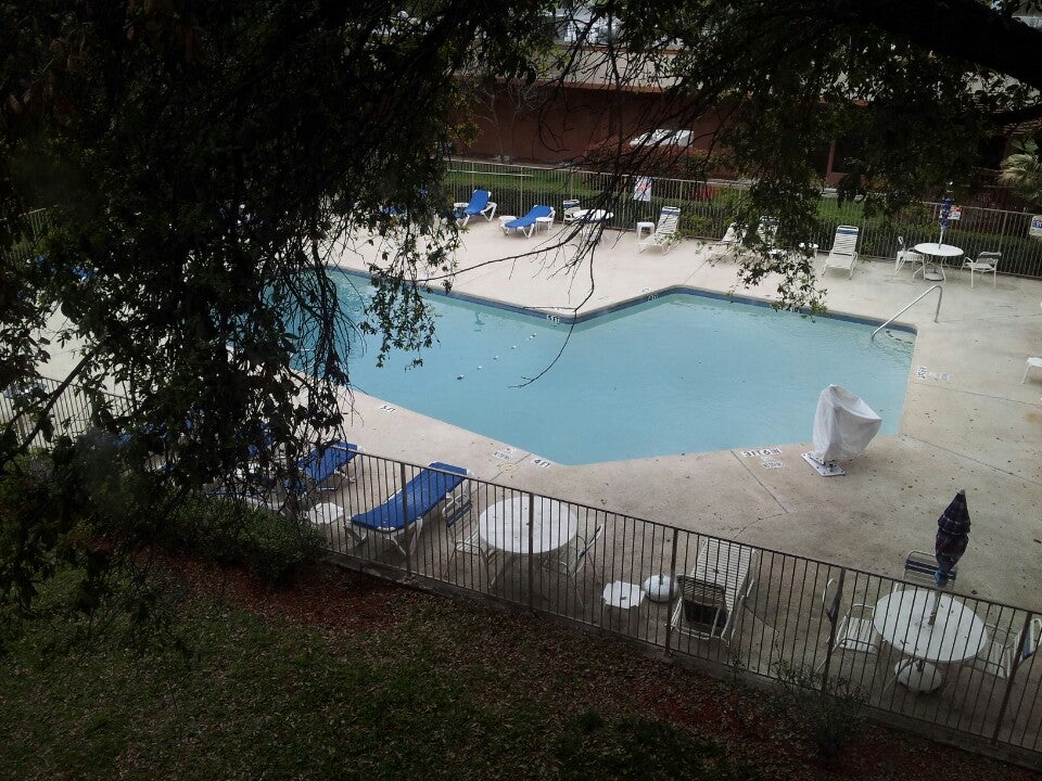 Ramada Inn - Love Field