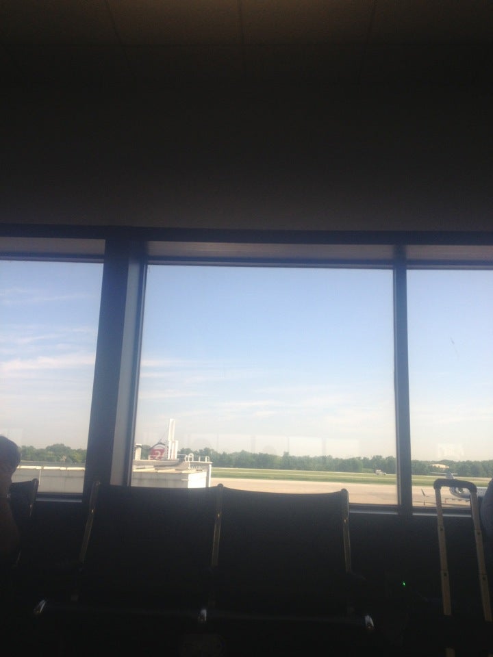 Port Columbus International Airport (CMH)