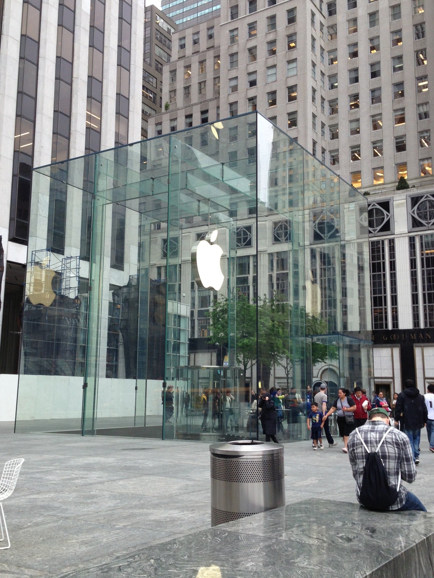 Apple Store Fifth Avenue