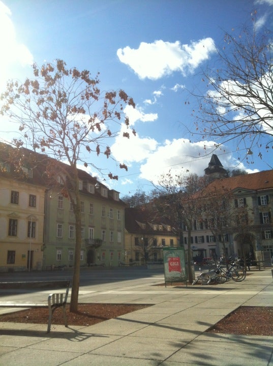 Karmeliterplatz