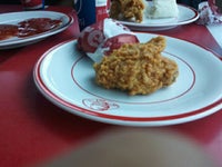 Kentucy Fried Chicken (kfc)