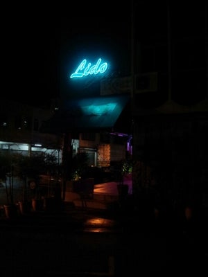 Lido Sports Cafe Lounge
