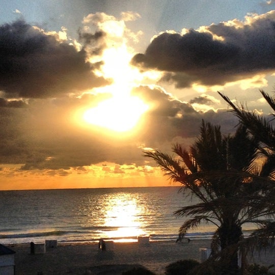 Photo of 3rd Street Beach