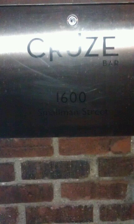 Photo of Cruze Bar
