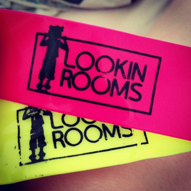 Lookin Rooms схема зала. Lookin Rooms логотип. Лукинг рум бренд. Lookin Rooms интерьер. Lookin rooms пожар