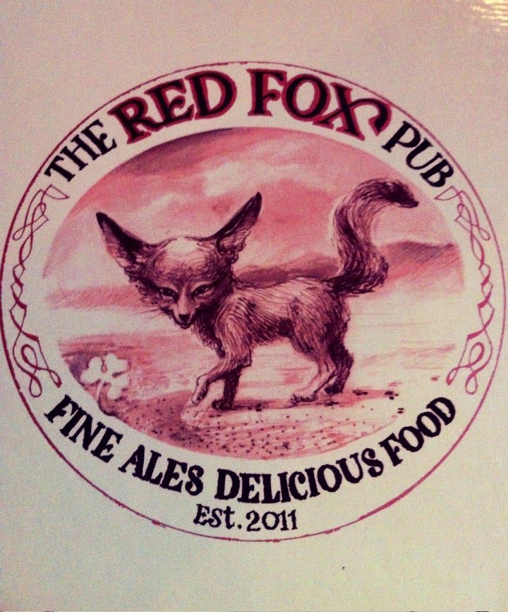 Red fox пулковское. Рэд Фокс паб Пулковская. The Fox pub Мичуринский. Red Fox pub бургер. Red Fox меню.