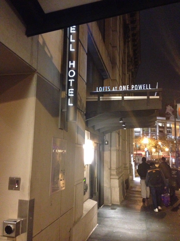 Photo of Powell Hotel
