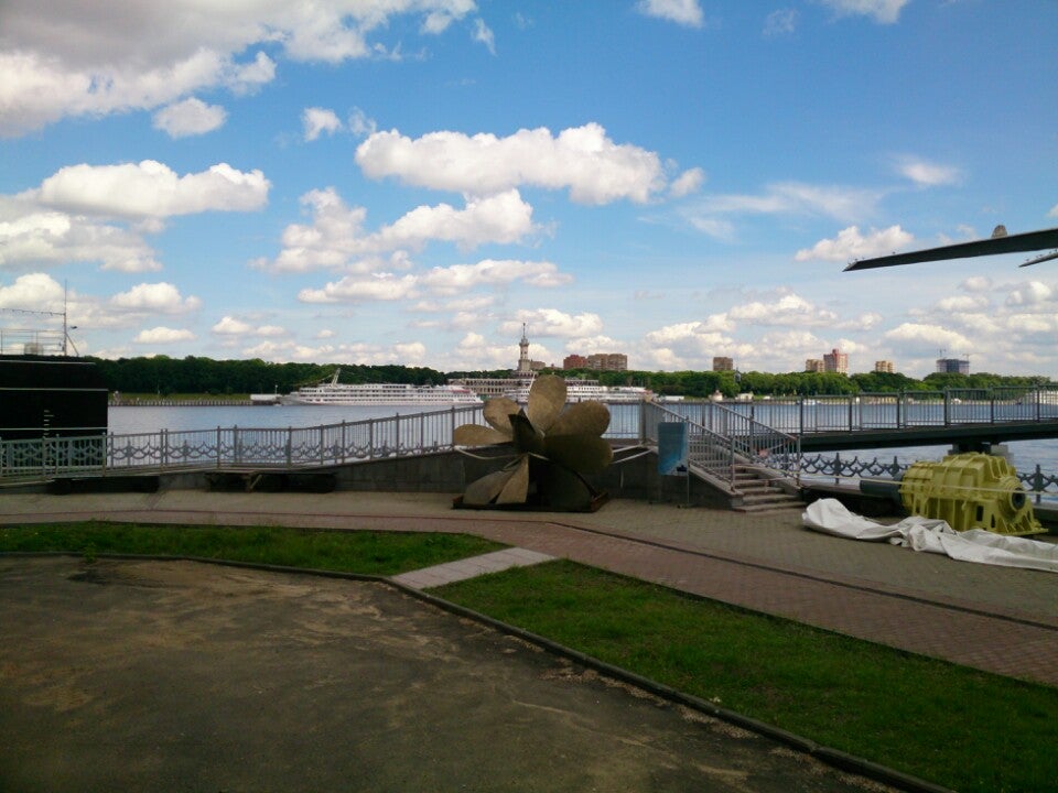 Парк Северное Тушино подводная лодка. Парк Северное Тушино музей ВМФ. Музей ВМФ Тушино.