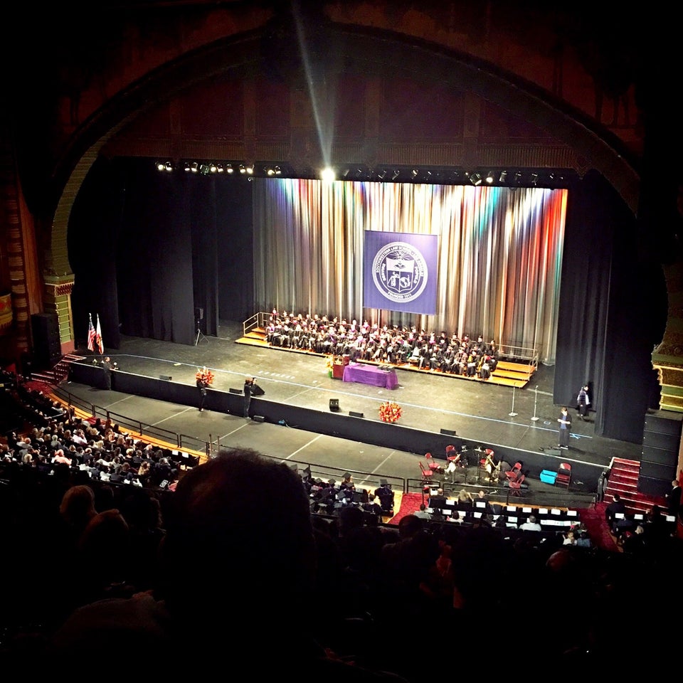 Photo of Shrine Auditorium