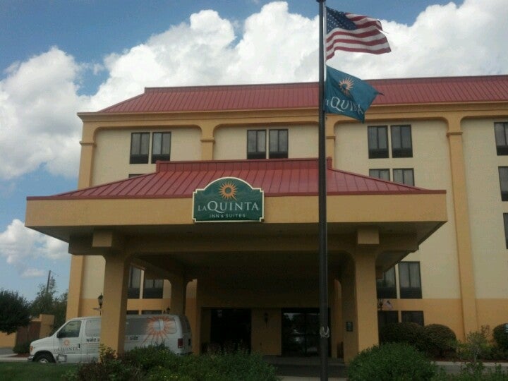 Photo of La Quinta Inn & Suites Rochester South