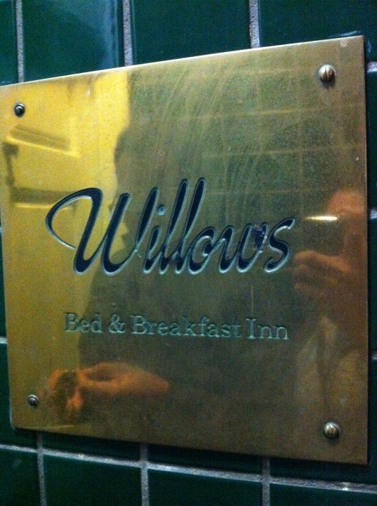 Photo of The Willows Inn Bed & Breakfast